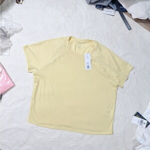 NWT Hyba short sleeve active yellow S 485600 749 Reitmans